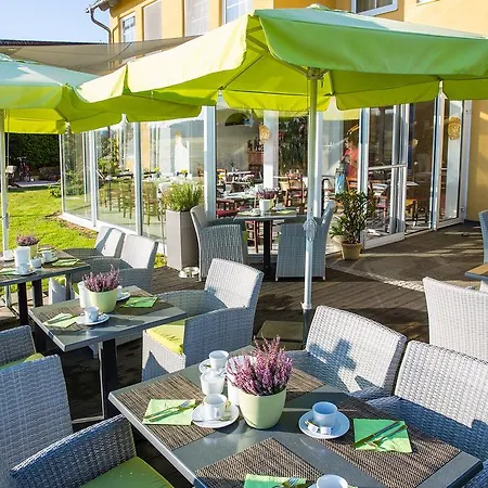 Am Mueritz-nationalpark 3*